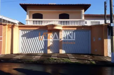 Casa sobrado para alugar com 4 quartos sendo 1suite com closet e hidromassagem, no jardim acapulco, sao carlos