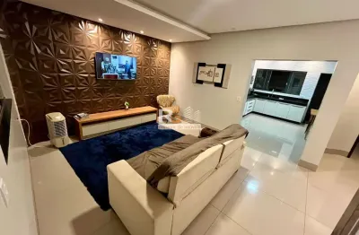 Casa 3 quartos ( 1 suite) com armários, jd triângulo