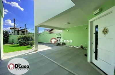 Sobrado à venda com 3 quartos e acabamento diferenciado, bairro jaraguá, taubaté - sp.