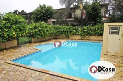 Lindo sobrado à venda em lote de 1445m², com amplo salão de festas e área gourmet com piscina, bairro estiva, taubaté-sp