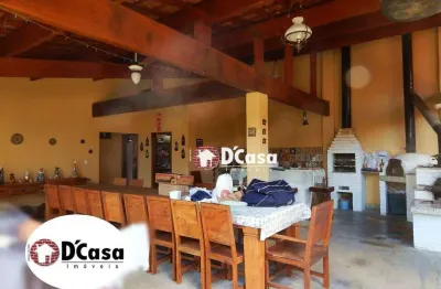 Casa térrea à venda com área total de 1.000m2, 6 quartos e espaço gourmet, no bairro bonfim, taubaté - sp.