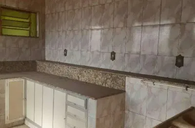 Casa com 3 quartos à venda no São Luís, Divinópolis 