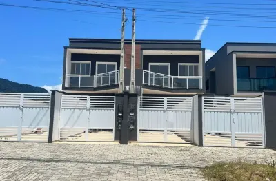 Casa sobreposta para venda em peruíbe, jardim brasil, 2 dormitórios, 1 suíte, 1 banheiro, 1 vaga