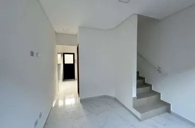 Casa para venda em praia grande, caiçara, 2 dormitórios, 2 banheiros, 1 vaga