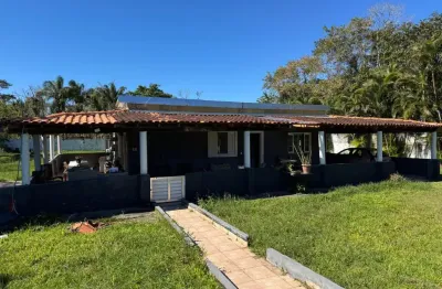 Chácara com piscina e espaço gourmet no bairro armando cunha em peruíbe – 3.200m² de terreno