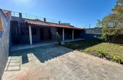 Casa com edícula e amplo terreno no jardim regina – espaço e natureza em itanhaém