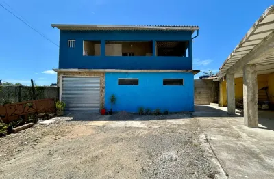 Casa no bopiranga em itanhaém, lado praia a 1600m do mar com jardim, 02 dormitórios