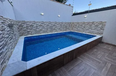 Casa com piscina e área gourmet a 1,4 km da praia no santa júlia em itanhaém