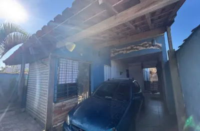 Casa no São João Batista 2 em Peruíbe – 2 Dormitórios, Churrasqueira, Escritura e Condições Facilitadas