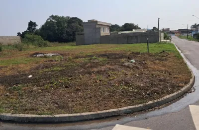 Terreno no Bairro São José em Peruíbe – Lado Praia a 800m do Mar, Acesso Pavimentado