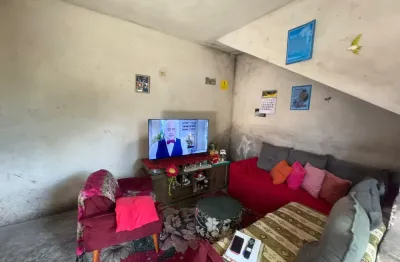 Casa com Terreno Amplo no Jardim Umuarama em Itanhaém – Ótima Localização