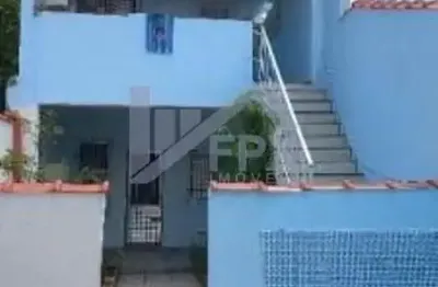 Casa na praia com piscina em itanhaém por r$ 215.000,00