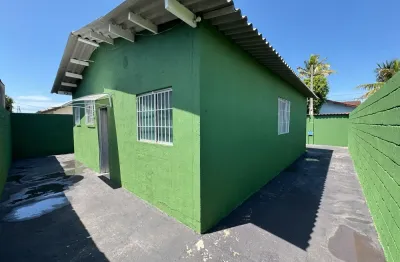 Casa lado praia a 1,300 metros do mar em itanhaém por r$ 300.000,00