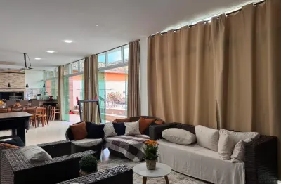 Casa lado praia, a 600 metros do mar, com piscina em itanhaém por r$ 1.150.000,00