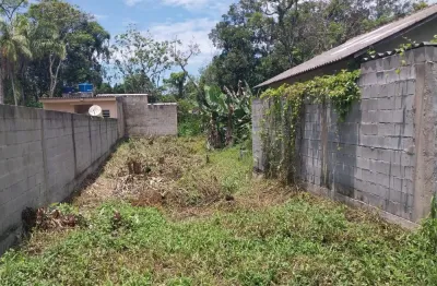 Terreno localizado lado serra a 500 metros da rodovia com 181 metros quadrados
