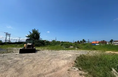 Terreno localizado lado praia a 1600 metros do mar com lote de 2606m²