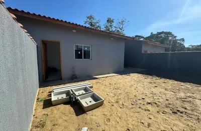 Casa com 2 quartos à venda na Praça Ângelo Guerra, 376, Jardim São Fernando, Itanhaém