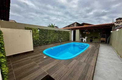 Casa à venda com piscina e área gourmet, no bairro jardim jamaica