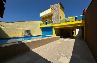 Casa à venda com piscina e churrasqueira, no bairro recanto dos bandeirantes
