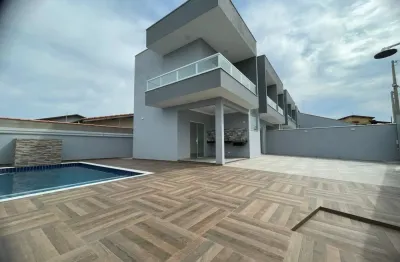 Casa à venda de frente ao mar com piscina e 3 quartos, no bairro cibratel 2