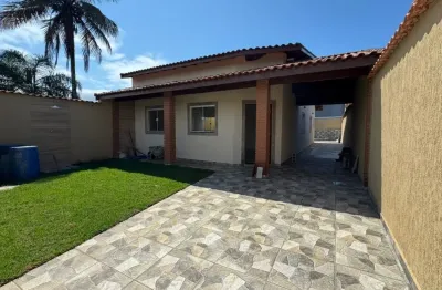 Casa à 400m do mar com piscina e área gourmet, no bairro jardim das palmeiras