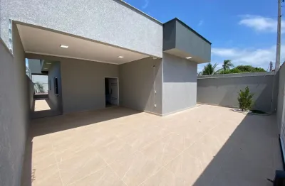 Casa à 48m do mar com piscina e área gourmet, no bairro bopiranga