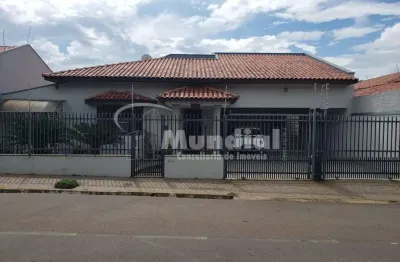 Casa com 2 quartos à venda na nicolau jacob, 582, vila campacci, laranjal paulista por r$ 800.000