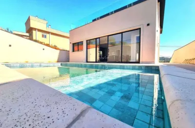 Linda casa novinha com 3 suítes, área gourmet completa com piscina - aceita permuta!!!