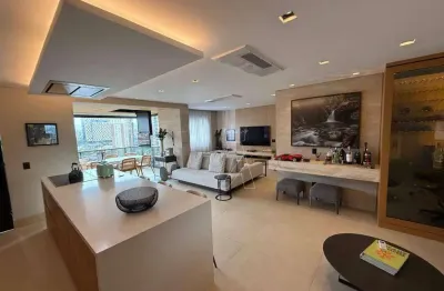 Apartamento com 2 quartos para alugar na Avenida Ômega, --, Alphaville, Barueri