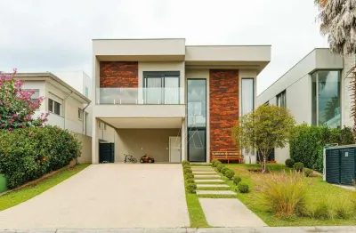 Casa em condomínio fechado com 4 quartos à venda na Rua Marseille, --, Tamboré, Santana de Parnaíba