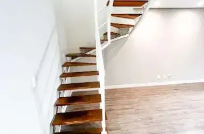 Casa em condomínio fechado com 3 quartos para alugar na Avenida Caetano Gornati, Engordadouro, Jundiaí