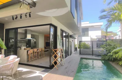 Linda casa 04 suítes - piscina privativa aquecida - mobiliada