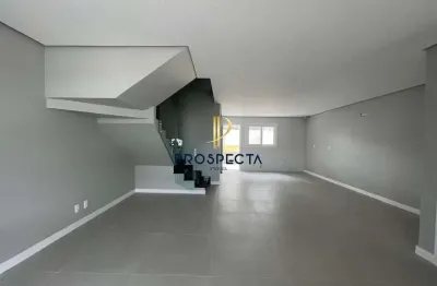 Sobrado novo com 03 dormitórios no bairro são virgílio em caxias do sul