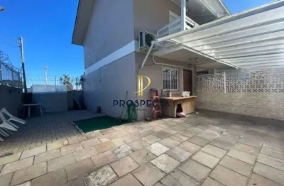 Sobrado de esquina com entrada individual localizado no bairro são virgílio em c