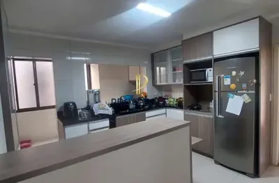 Apartamento com 3 dormitórios no bairro santa catarina em caxias do sul
