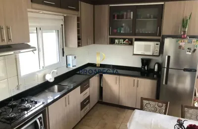 Excelente sobrado com 3 dormitórios e entrada individual no bairro charqueadas e