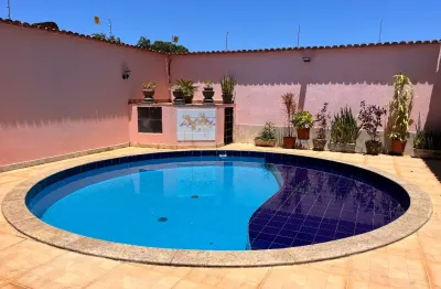 Linda casa, 3/4, suíte, na laje, 360m2 lote, 216m2 constr, jd taquaral, pirenópolis