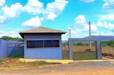 Lote condomínio bom jesus 3, 1km da cidade! lugar muito próspero com casas muito boas! pirenópolis-go