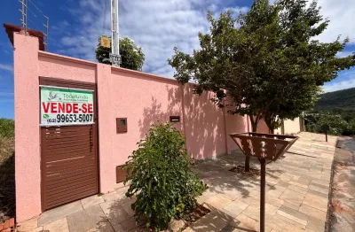 Linda casa 3 quartos, suite, piscina, na lage, jd taquaral, pirenópolis-go