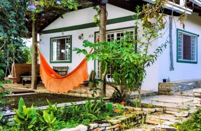 Sítio 28.000m2, com casa charmosa, lado cachoeira do abade! pirenópolis-go