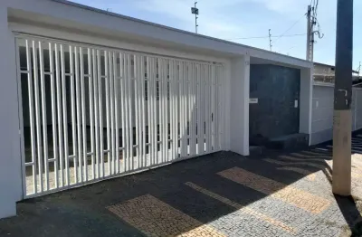 Casa com 3 quartos à venda na Rua Hercília Dal Pietro, Jardim das Flores, Araras