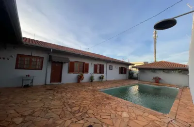 Casa com 3 quartos à venda na Rua Abôndio Marchetti, Jardim José Ometto III, Araras