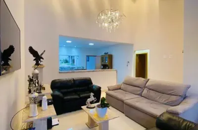 Casa com 3 quartos à venda na Rua Dona Regina Michielin, Jardim Belvedere, Araras