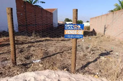 Terreno à venda na Rua Sebastião Alves Cavalheiro, Jardim Esmeralda, Araras