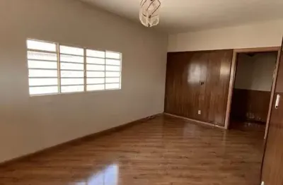 Casa com 2 quartos à venda na Rua Doutor Luiz Nougues, Jardim Nossa Senhora de Fátima, Araras