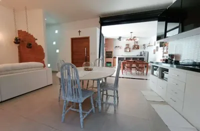 Casa alto padrão em jardim campos verdes, araras/sp
