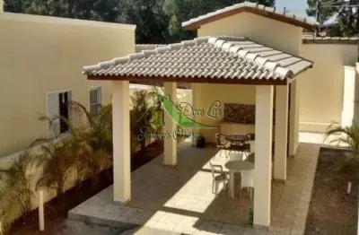 Casa em condomínio à venda em cotia-sp, bairro caucaia do alto: 3 quartos, 1 sala, 1 banheiro, 2 vagas de garagem, 110m².