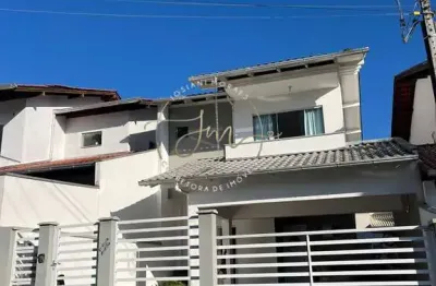 Casa com 3 quartos à venda no Vorstadt, Blumenau 