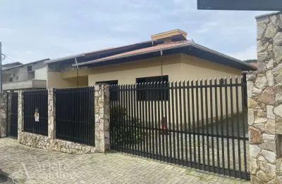 Casa com 3 quartos à venda em água verde, blumenau , 201 m2 por r$ 850.000