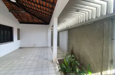 Casa ampla à venda – vinhais, 4 quartos (1 suíte com espaço para closet), 200m², terraço coberto e 3 vagas